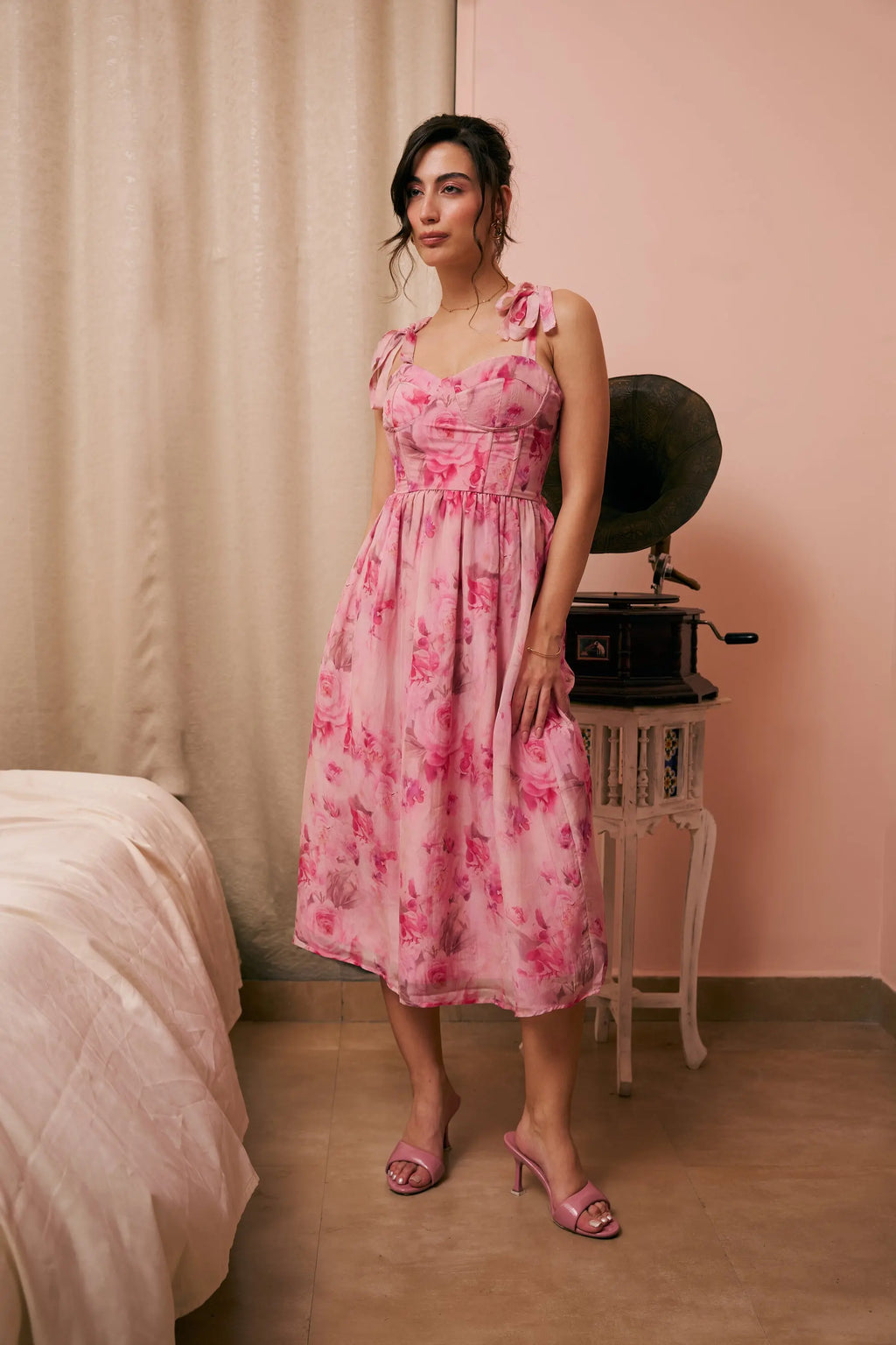 Vivienne Rose